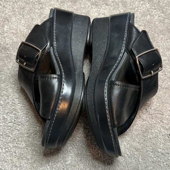 Dansko Buckle Cross Strap Black Leather Wedge Platform Sandal EU 36 US 6.5 - 7 - Picture 6 of 10